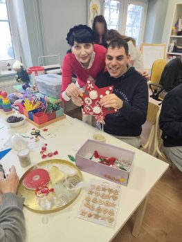 Kreativna radionica i duženje u Centru za rehabilitaciju Komarevo